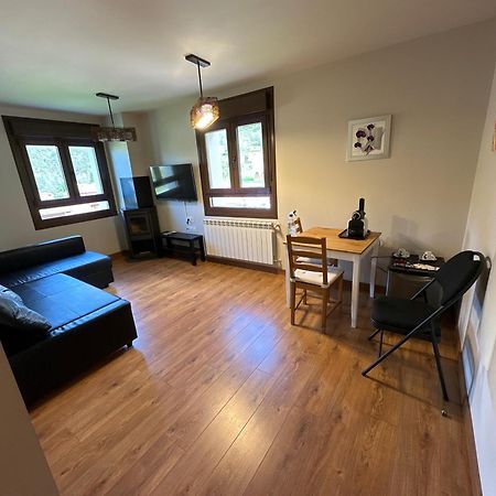 Hotel La Cuna Del Sella Oseja de Sajambre Zewnętrze zdjęcie