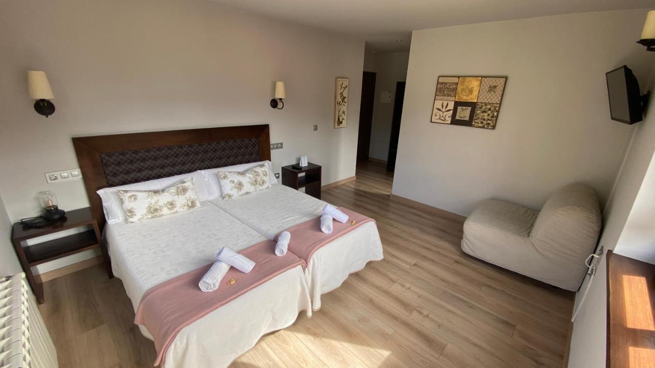 Hotel La Cuna Del Sella Oseja de Sajambre Zewnętrze zdjęcie