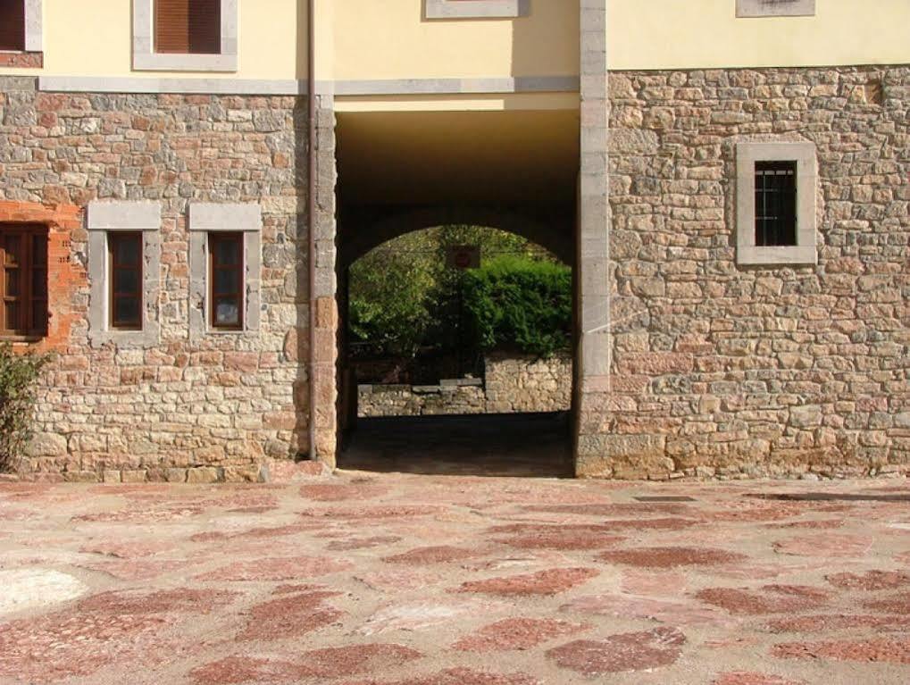 Hotel La Cuna Del Sella Oseja de Sajambre Zewnętrze zdjęcie